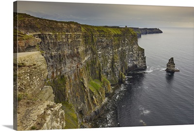 The Cliffs of Moher, near Lahinch, County Clare, Munster, Republic of Ireland