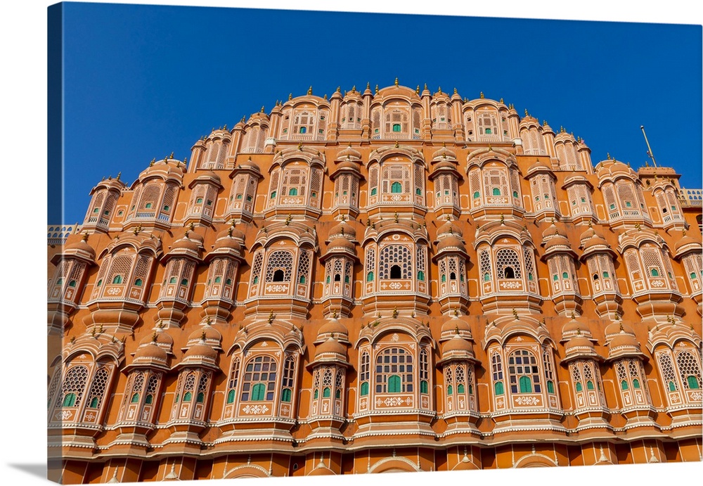 The Facade of the Hawa Mahal (Palace of the Winds), Jaipur, Rajasthan, India, South Asia, Asia