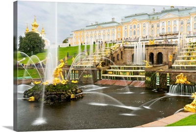 The Grand Cascade in front of the Grand Palace, Peterhof, near St. Petersburg, Russia