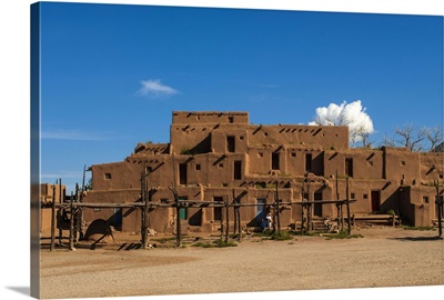The old Indian pueblo, Martinez Hacienda, made of adobe, Taos, New Mexico