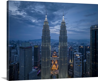 The Petronas Towers, Kuala Lumpur, Malaysia, Southeast Asia, Asia