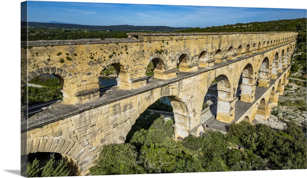 The Pont du Gard, a Roman aqueduct, UNESCO World Heritage Site, Vers-Pont-du-Guard, Occitanie, France, Europe