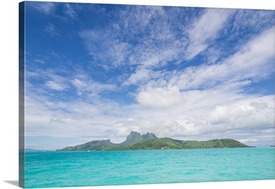 The turquoise lagoon of Bora Bora, Society Islands, French Polynesia