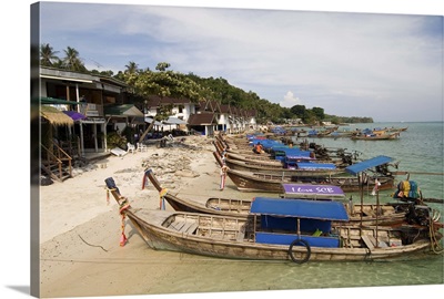 Ton Sai Bay, Phi Phi Don Island, Thailand