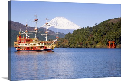 Tourist pleasure boat on lake Ashino-ko, Hakone, Central Honshu Japan