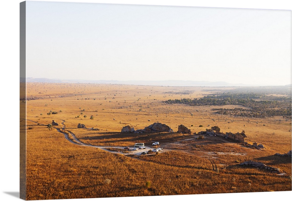 Tourists at Fenetre d'Isalo (the window of Isalo), Isalo National Park, central area, Madagascar, Africa