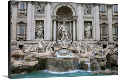 Trevi fountain by Nicola Salvi dating from the 17th century, Rome, Lazio, Italy