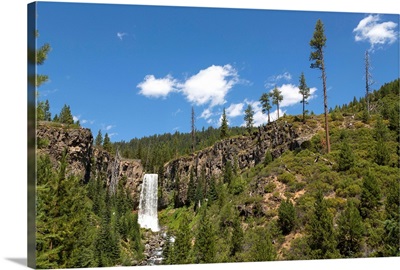 Tumalo Falls, a 97-foot waterfall on Tumalo Creek, Oregon