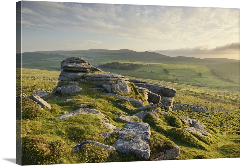 View from Belstone Common looking west towards Yes Tor on the northern edge of Dartmoor, Devon, England