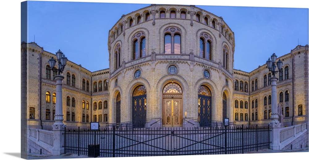 View of Norwegian Parliament at dusk, Oslo, Norway, Scandinavia, Europe