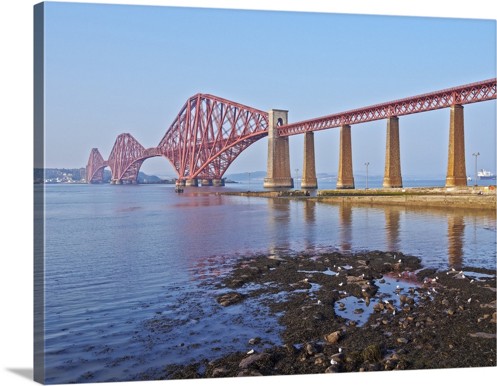 View of the Forth Bridge, UNESCO World Heritage Site, Queensferry, near Edinburgh, Lothian, Scotland, United Kingdom, Europe