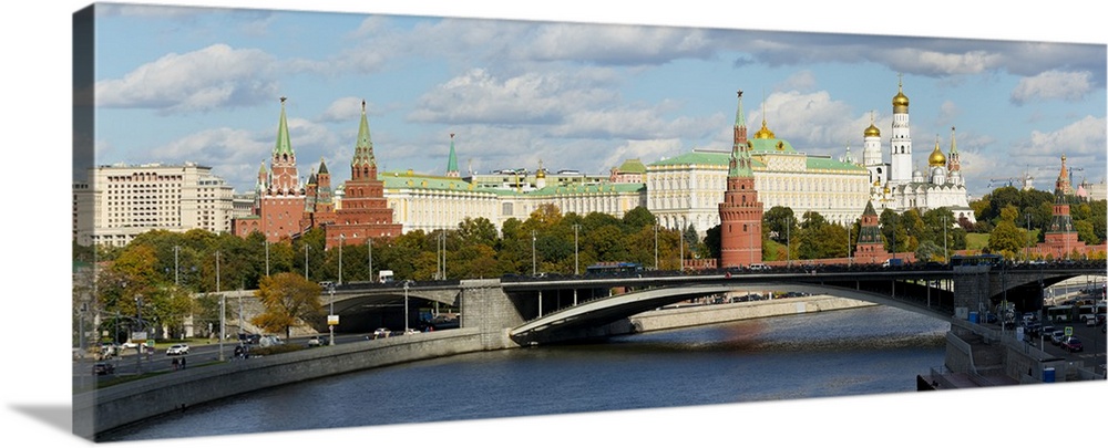 View of the Kremlin on the banks of the Moscow River, Moscow, Russia