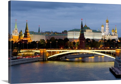 View of the Kremlin on the banks of the Moscow River, Moscow, Russia