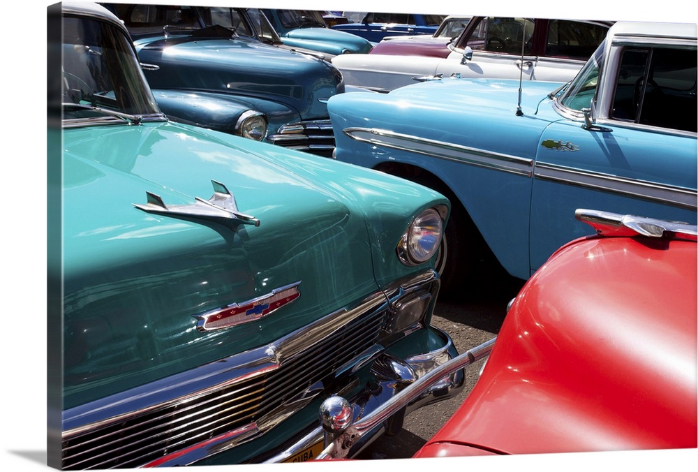 Vintage American cars parked on a street in Havana Centro, Havana, Cuba