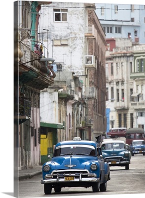 Vintage American cars used as local taxis, Havana Centro, Havana, Cuba