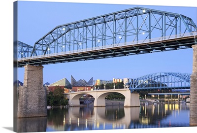 Walnut Street Bridge over the Tennessee River, Chattanooga, Tennessee