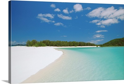 Whitehaven Beach on the east coast, Whitsunday Island, Queensland, Australia