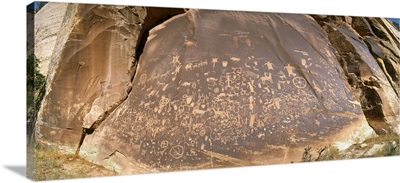 Newspapr Rock Petroglyphs, Utah