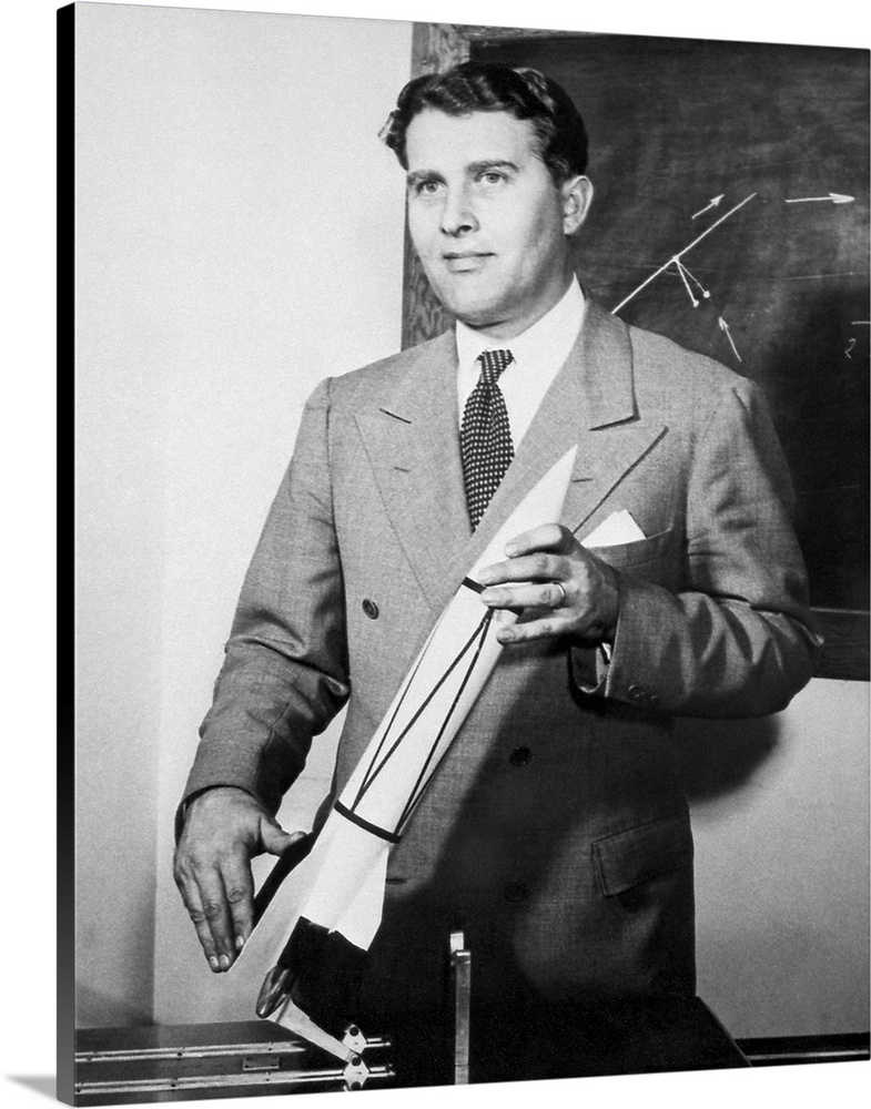 Dr Wernher von Braun (1912-77), German-American rocket designer. Von Braun was the son of a German baron and Government mi...
