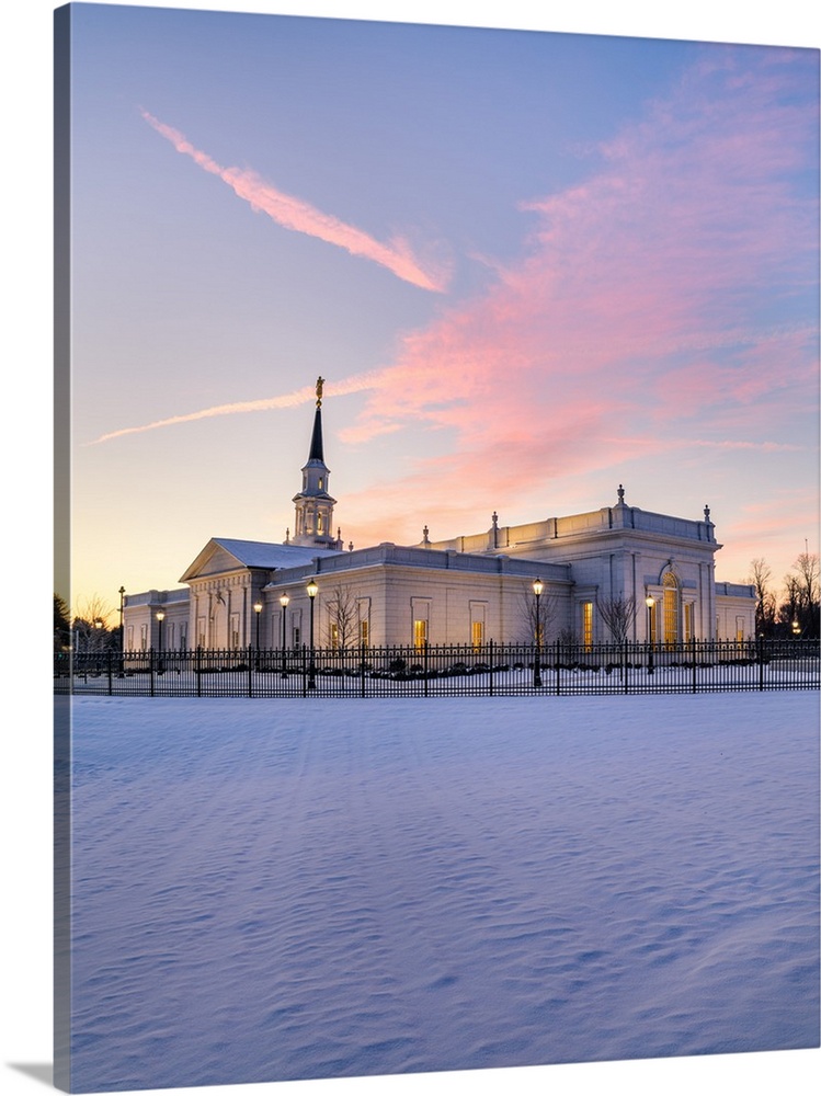 Located just outside of Hartford in Farmington, Connecticut, the Hartford Connecticut Temple was announced in October 2010...