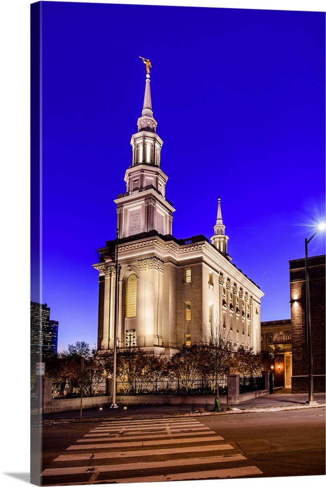 Located in the bustling city of Philadelphia, the Philadelphia Pennsylvania Temple was announced in October 2008 and dedic...