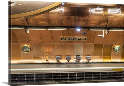 Art Et Metiers Metro In Paris