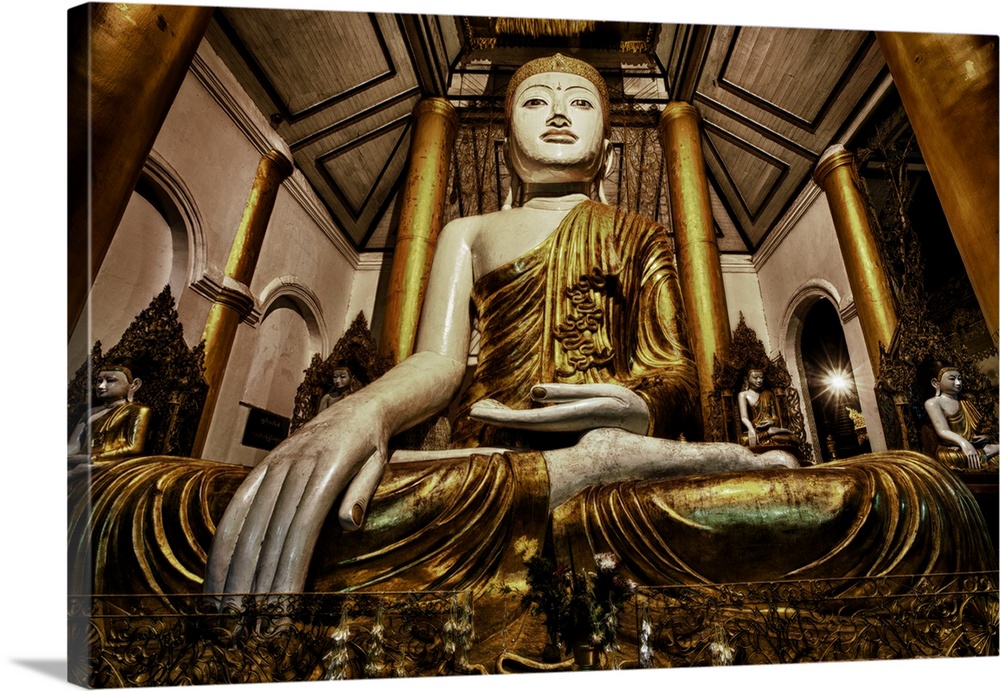 Buddha statues in Shwedagon Pagoda in Yangon, Burma