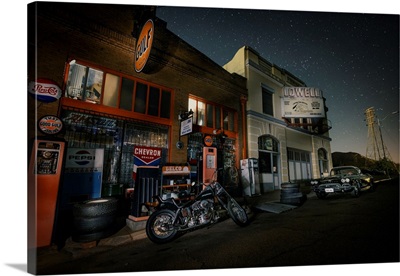 Erie Street In Bisbee, Arizona With Classic Cars