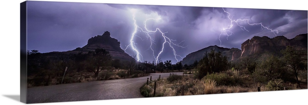 Lightning over Sedona, Arizona