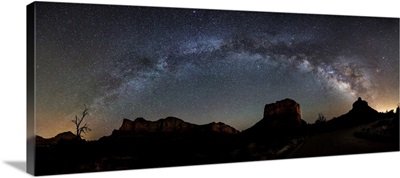 Milky Way panorama over the red rocks of Sedona, Arizona