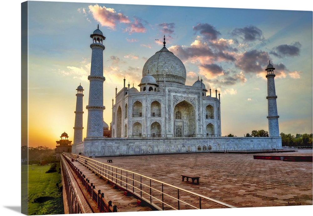 Sunrise at the Taj Mahal