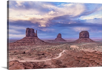 The Mittens In Monument Valley, Utah