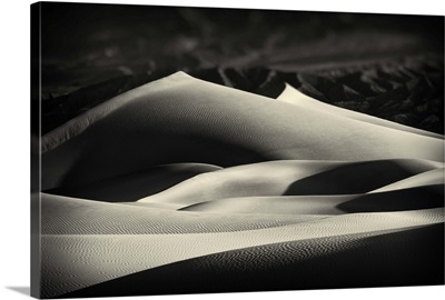 The Stovepipe sand dunes at sunrise, Death Valley National Park