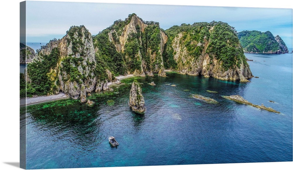 The wild and beautiful islands of Mercury bay, New Zealand. Mercury Bay, NZ. New Zealand.