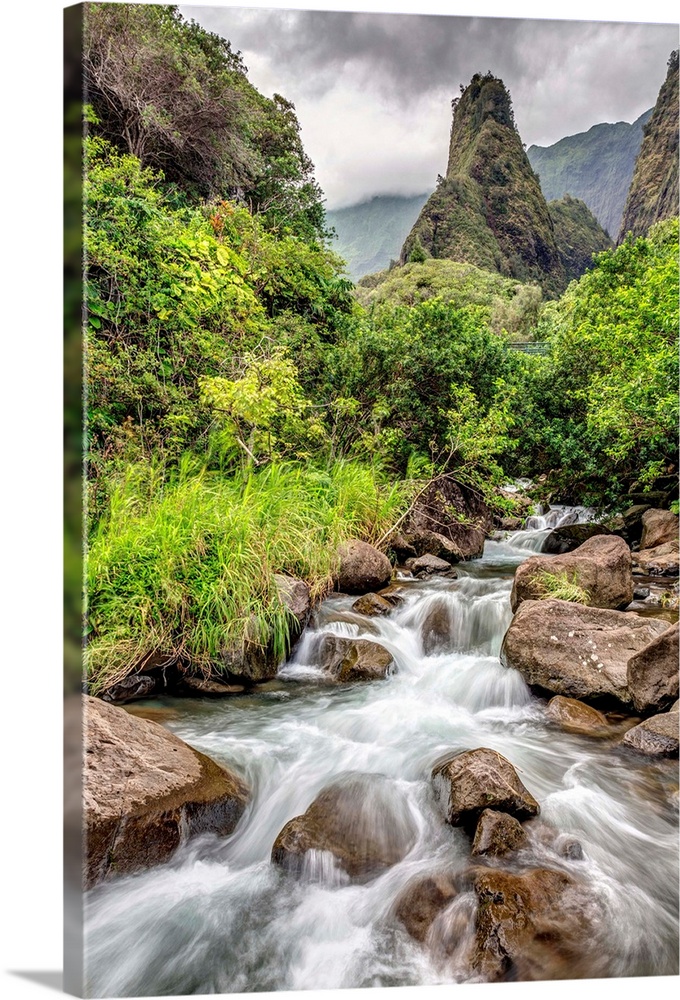 The lush mountains and streams of Iao Valley on the island of Maui, Hawaii.
