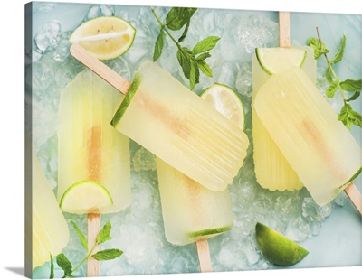 Summer Refreshing Lemonade Popsicles With Lime And Mint With Chipped Ice