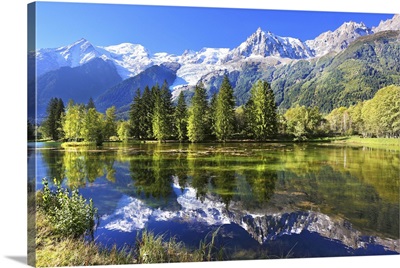 Swiss Mountain And Lake Scenery