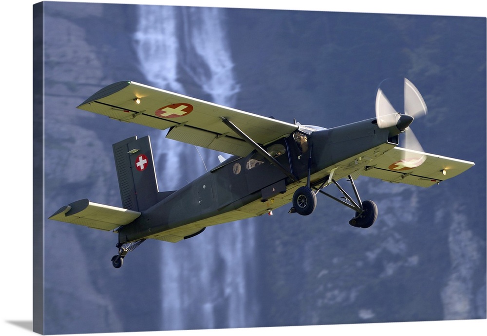 A PC-6/B2-H2 Turbo Porter Transport Aircraft Of Swiss Air Force Taking Off