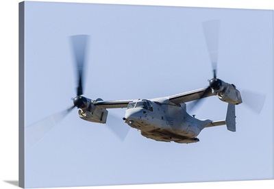 A U.S. Marine Corps V-22 Osprey flies over Santa Rosa, California