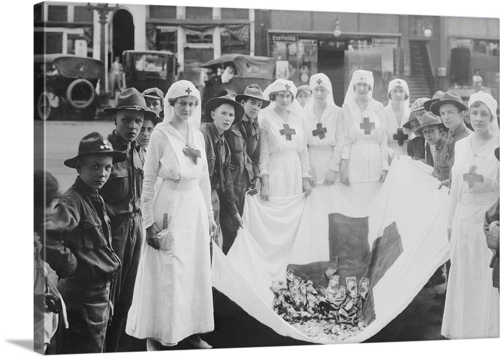 American Red Cross workers during a Red Cross parade, 1918.
