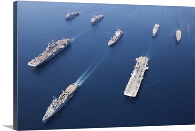 Amphibious Task ForceWest in formation