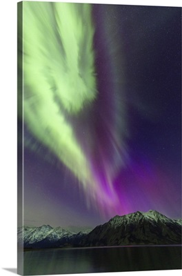 Aurora Borealis, Kluane Lake, Yukon, Canada