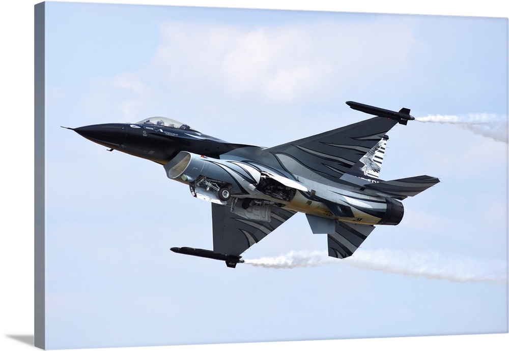 Belgian Air Component F-16A taking off.