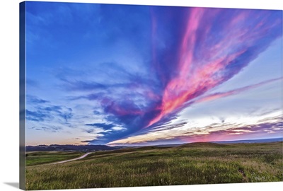 Colorful sunset at the Reesor Ranch on the Alberta-Saskatchewan border
