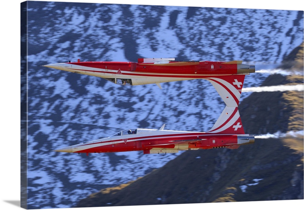 F-5E Tiger II Jet Fighters Of The Patrouille Suisse Aerobatic Team, Swiss Air Force