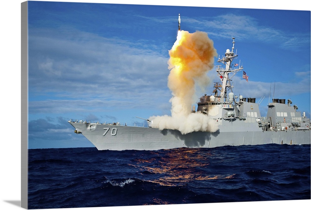 Guided missile destroyer USS Hopper launches a RIM-161 Standard Missile.