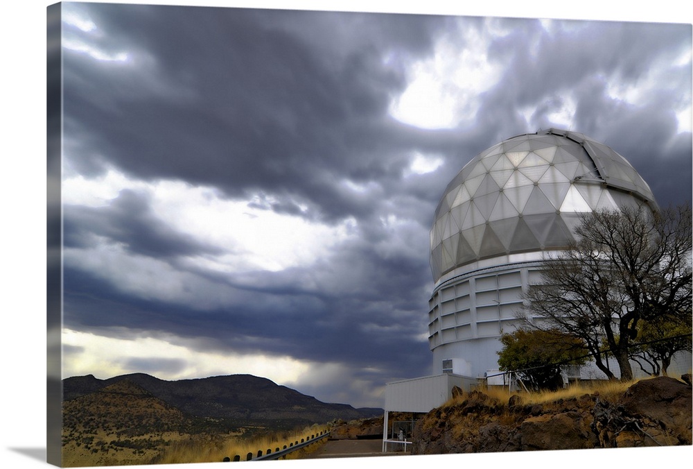 HobbyEberly Telescope observatory dome at McDonald Observatory