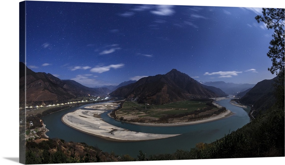 Moonlight on the Yangtze River in China. Yangtze River, the third longest river in the world, runs from the Qinghai-Tibet ...