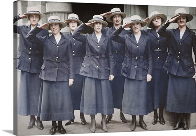 Photograph of San Francisco Yeomen attached to the Naval Reserve, circa June 1918.