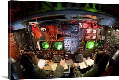 Pilots at the controls of a B-52 Stratofortress